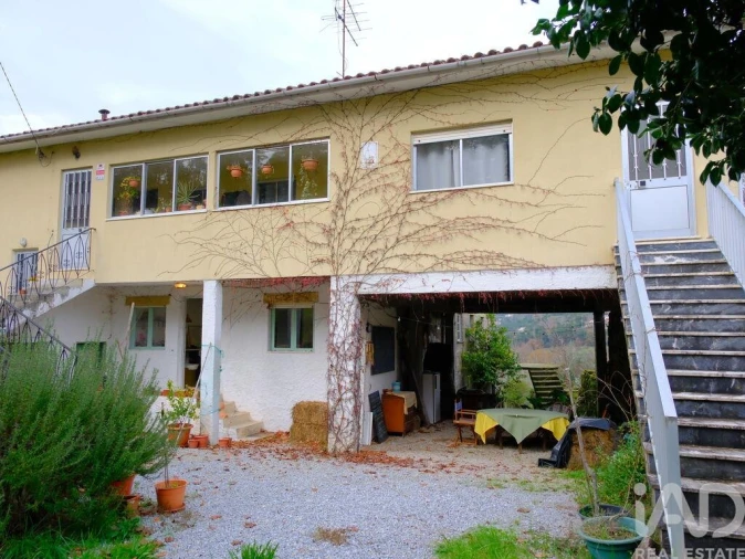 Moradia T6 para Venda em São Pedro do Sul, Várzea e Baiões Foto 1