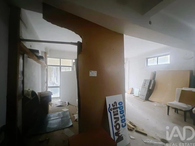 Garagem para Venda em Ericeira Foto 16