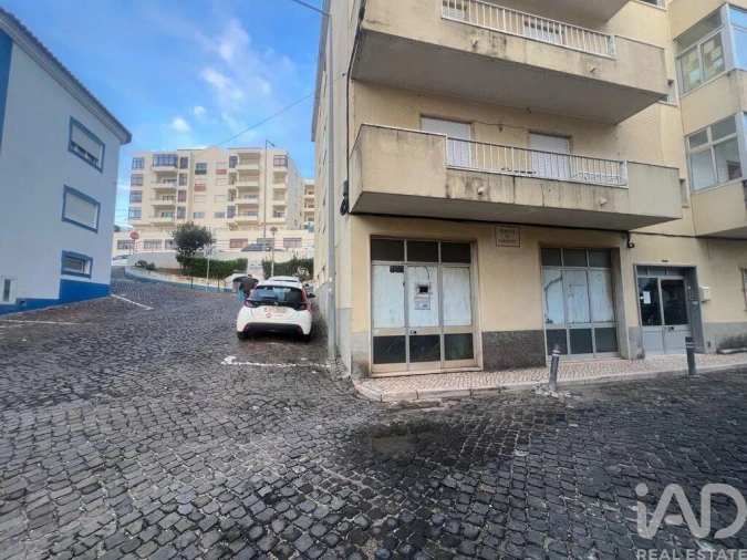 Garagem para Venda em Ericeira Foto 19