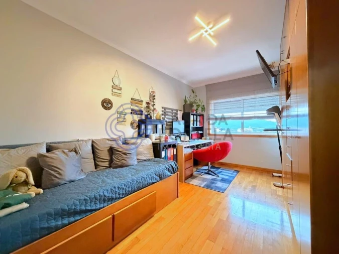 Moradia T3 para Venda em Campo e Sobrado Foto 21