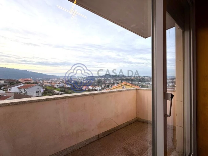 Moradia T3 para Venda em Campo e Sobrado Foto 19