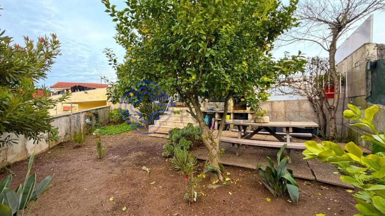 Moradia T3 para Venda em Campo e Sobrado Foto 31