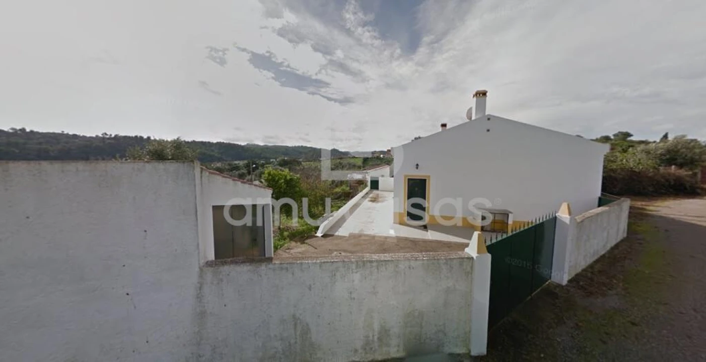 Apartamento T2 para Venda em São Martinho das Amoreiras Foto 2