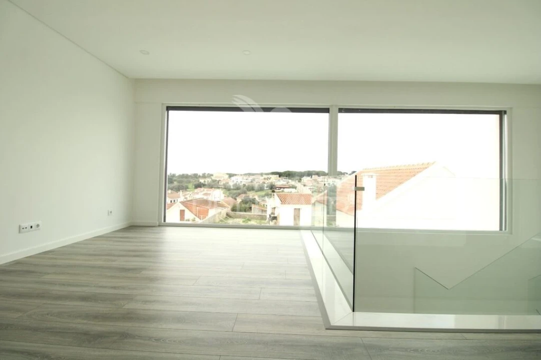 Moradia T4 para Venda em Charneca de Caparica e Sobreda Foto 20