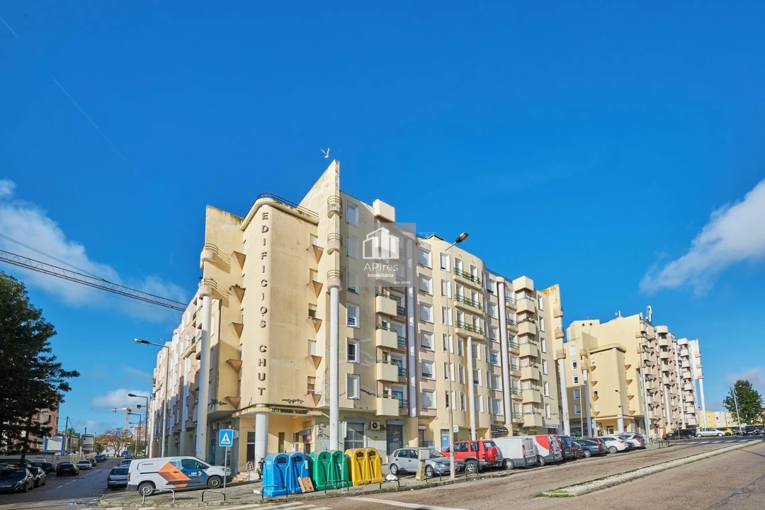 Apartamento T3 para Venda em Caparica e Trafaria Foto 11