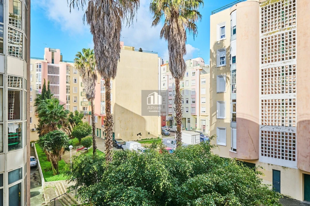Apartamento T3 para Venda em Caparica e Trafaria Foto 23