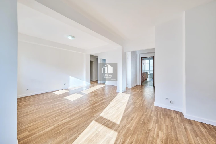 Apartamento T3 para Venda em Caparica e Trafaria Foto 4