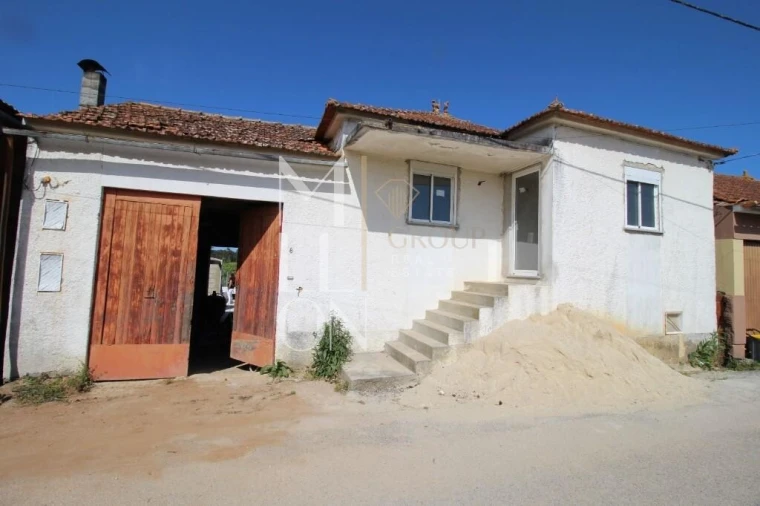 Moradia T3 para Venda em Bustos, Troviscal e Mamarrosa Foto 2