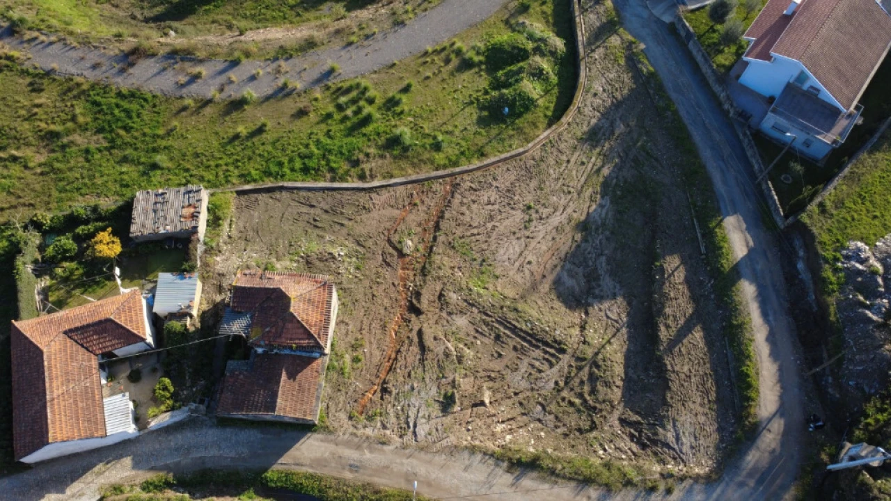 Moradia T3 para Venda em Gondomar (São Cosme), Valbom e Jovim Foto 13