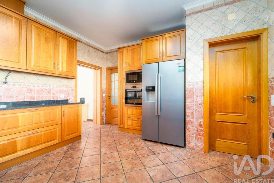 Moradia T4 para Venda em Albufeira e Olhos de Água Foto 17