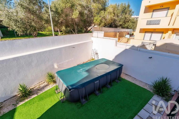 Moradia T4 para Venda em Albufeira e Olhos de Água Foto 4