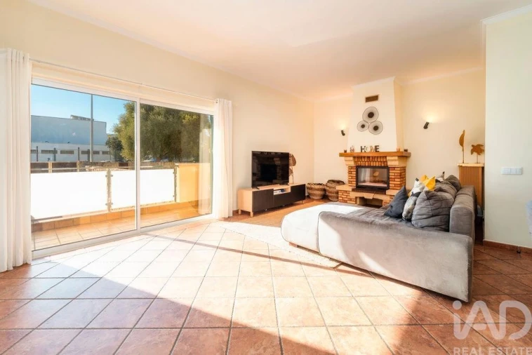 Moradia T4 para Venda em Albufeira e Olhos de Água Foto 12