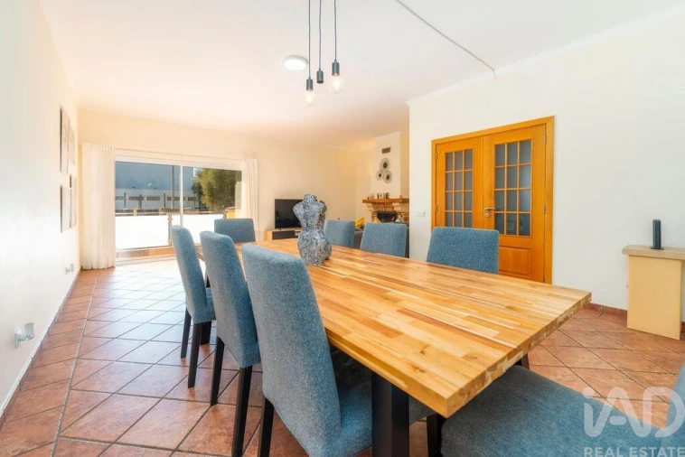 Moradia T4 para Venda em Albufeira e Olhos de Água Foto 13