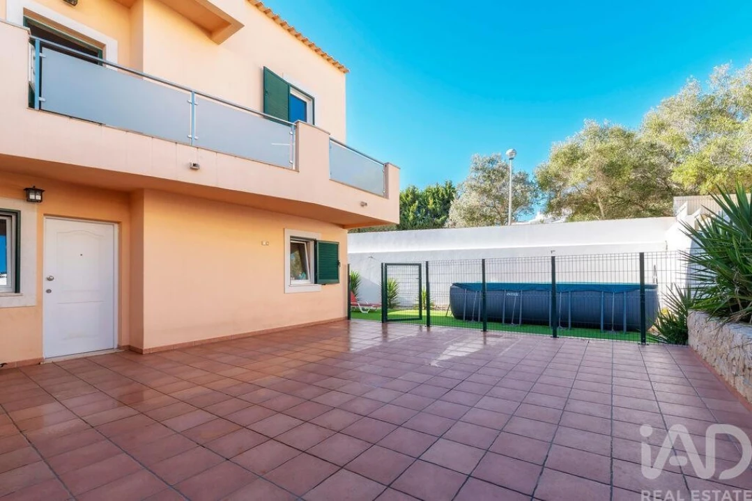 Moradia T4 para Venda em Albufeira e Olhos de Água Foto 7