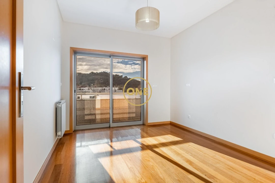 Apartamento T4 para Venda em São Vitor (Braga) Foto 13