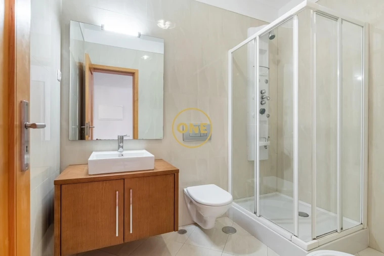 Apartamento T4 para Venda em São Vitor (Braga) Foto 8