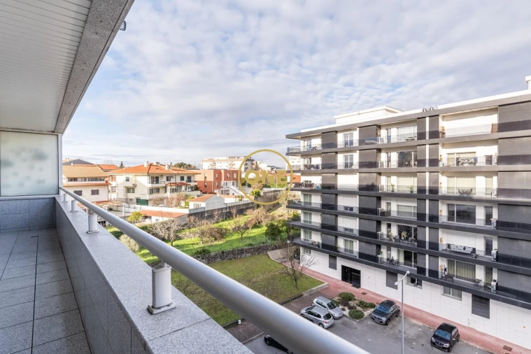 Apartamento T4 para Venda em São Vitor (Braga) Foto 7