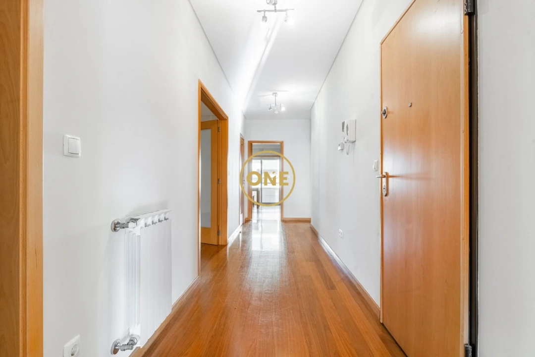 Apartamento T4 para Venda em São Vitor (Braga) Foto 3