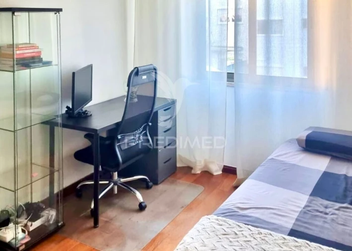 Apartamento T3 para Venda em Algés, Linda-A-Velha e Cruz Quebrada-Dafundo Foto 13