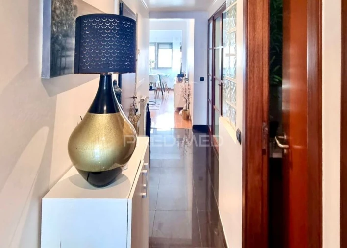 Apartamento T3 para Venda em Algés, Linda-A-Velha e Cruz Quebrada-Dafundo Foto 5