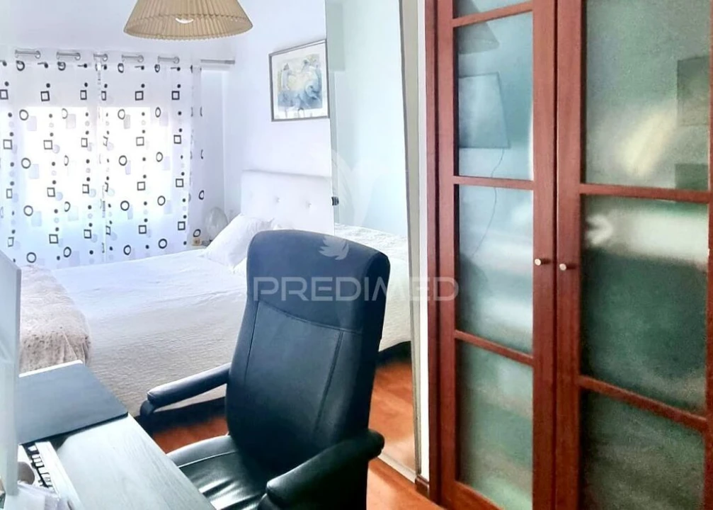 Apartamento T3 para Venda em Algés, Linda-A-Velha e Cruz Quebrada-Dafundo Foto 12