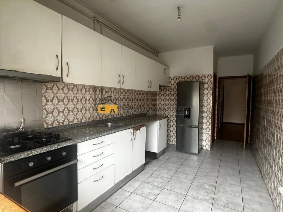 Apartamento T3 para Venda em São Mamede de Infesta e Senhora da Hora Foto 1