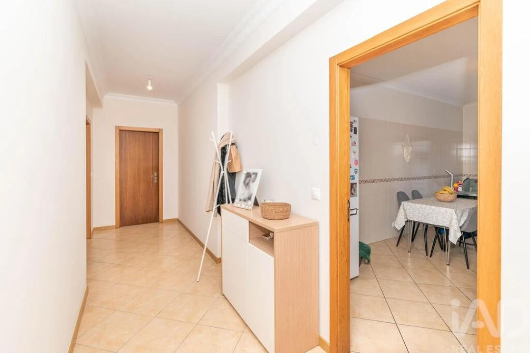 Apartamento T3 para Venda em Marinha Grande Foto 5