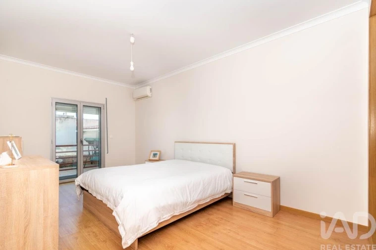 Apartamento T3 para Venda em Marinha Grande Foto 11