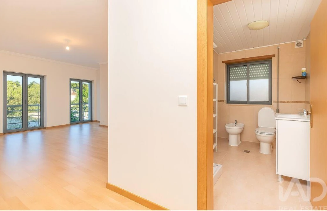 Apartamento T3 para Venda em Marinha Grande Foto 6