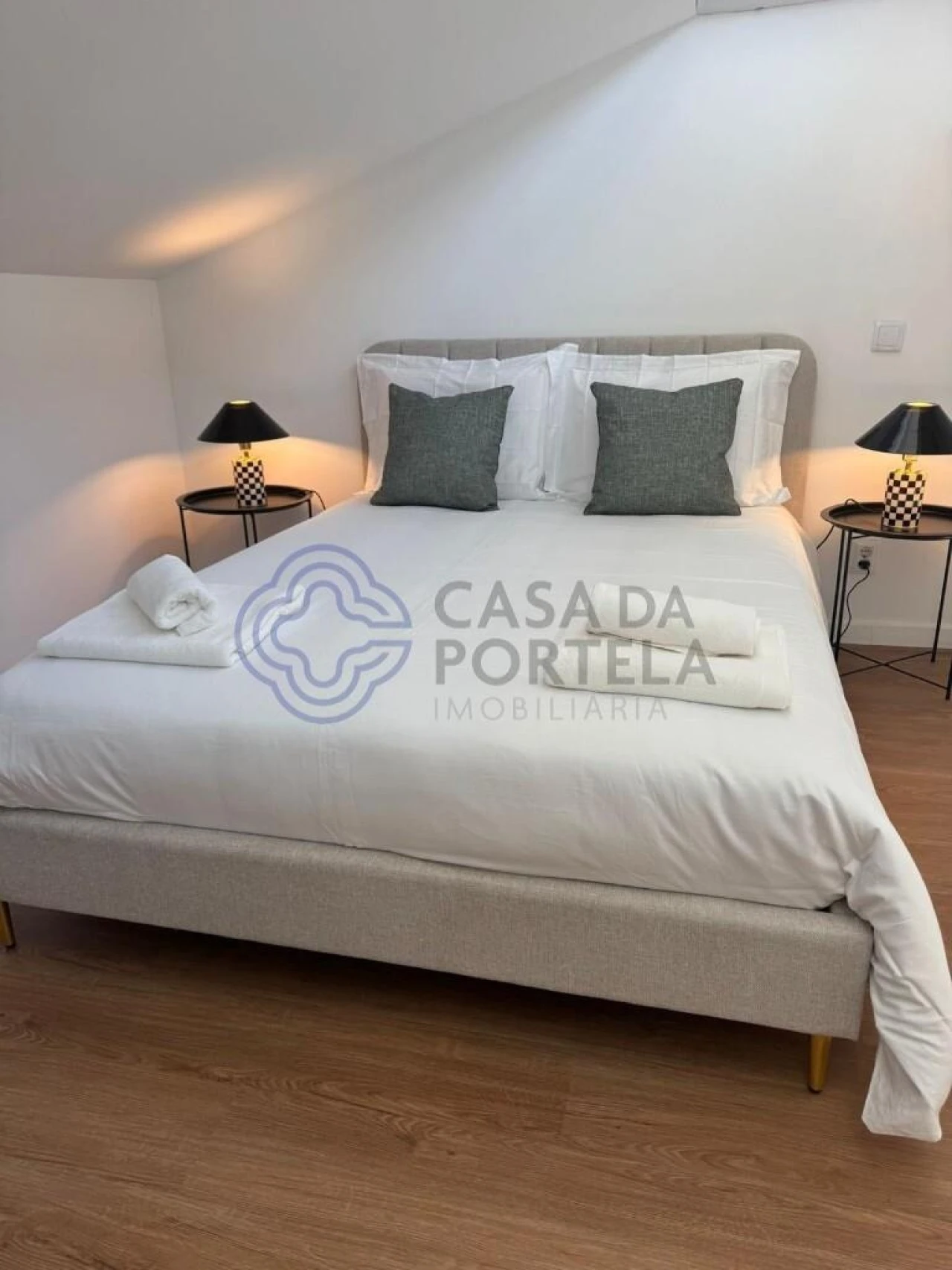 Apartamento T1 para Venda em Mafamude e Vilar do Paraíso Foto 8