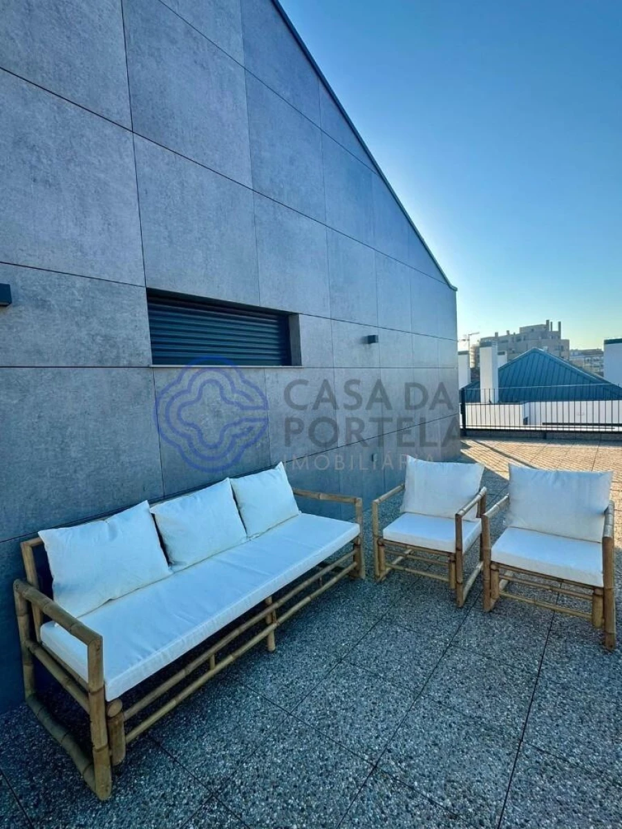 Apartamento T1 para Venda em Mafamude e Vilar do Paraíso Foto 11