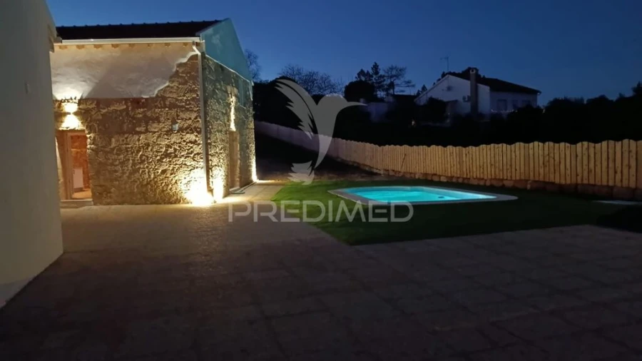 Moradia T3 para Venda em Arneiro das Milhariças Foto 5