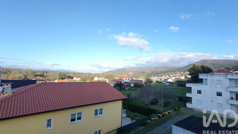 Apartamento T1 para Arrendamento em Gondarem