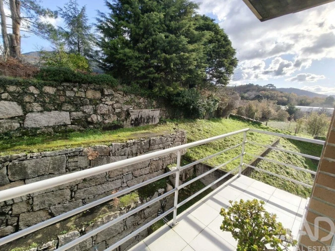 Apartamento T3 para Venda em Vila Nova de Cerveira e Lovelhe Foto 12