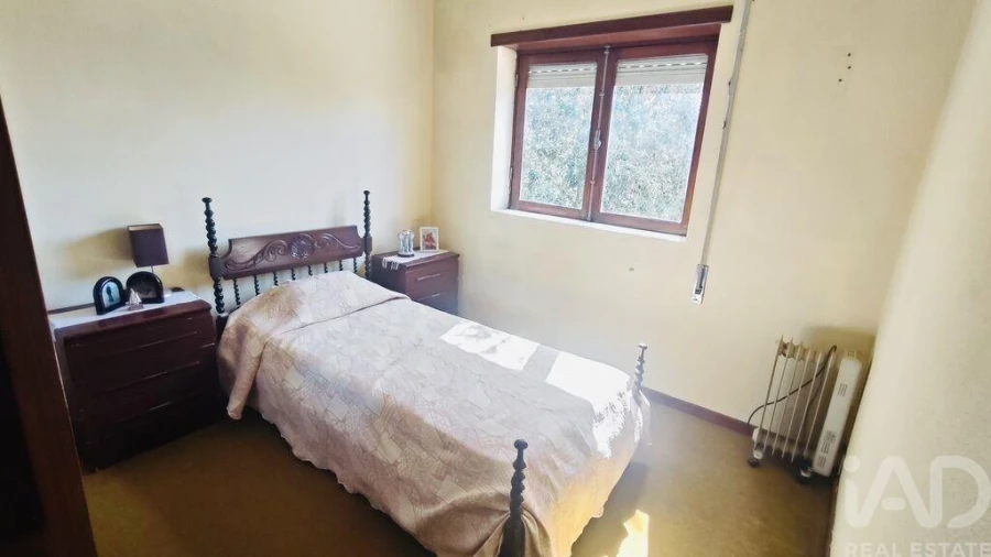 Moradia T2 para Venda em Fontoura Foto 23