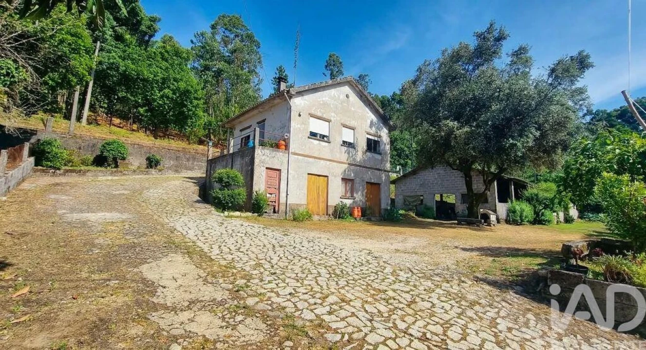 Moradia T2 para Venda em Fontoura Foto 9