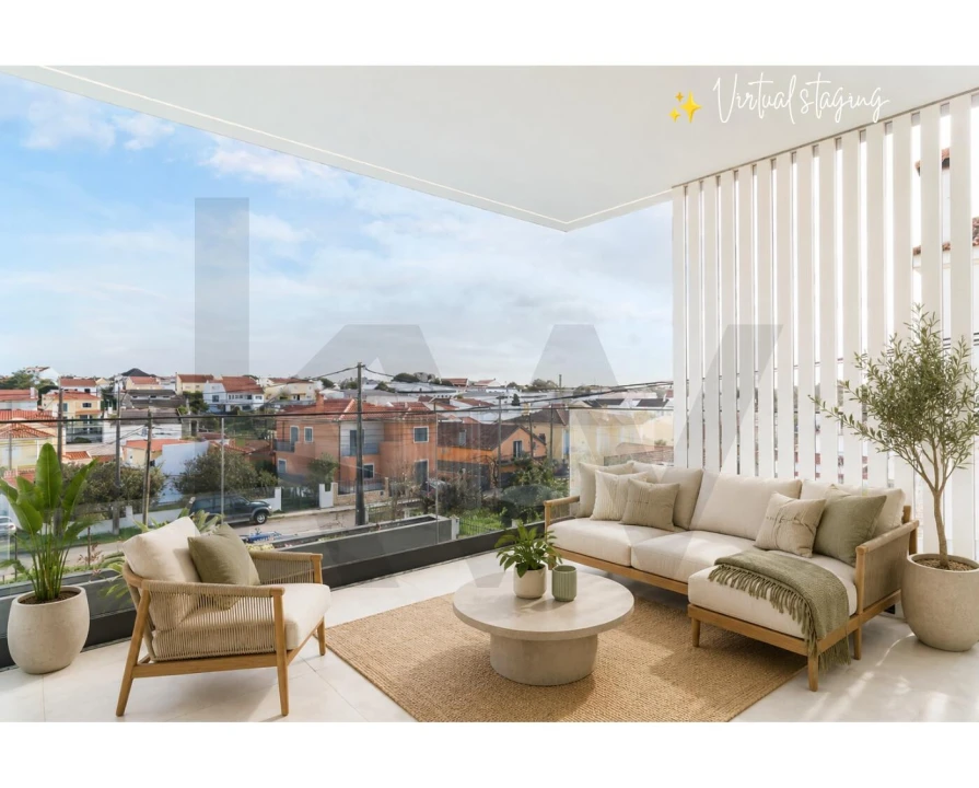 Moradia T5 para Venda em Charneca de Caparica e Sobreda Foto 1