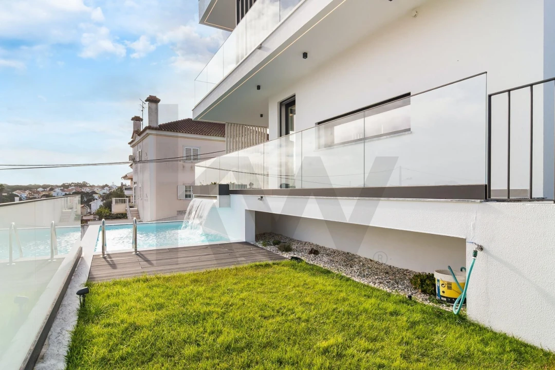 Moradia T5 para Venda em Charneca de Caparica e Sobreda Foto 29