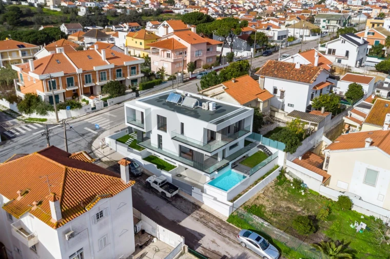 Moradia T5 para Venda em Charneca de Caparica e Sobreda Foto 35