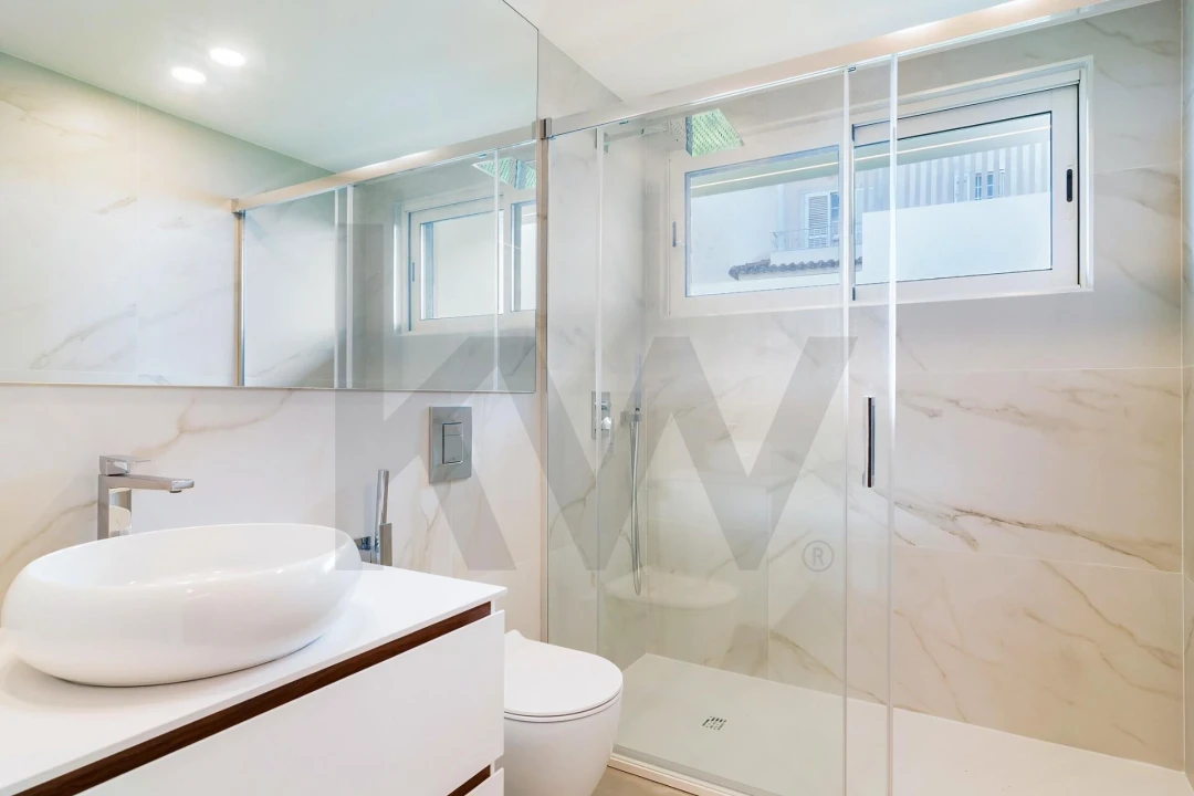 Moradia T5 para Venda em Charneca de Caparica e Sobreda Foto 25