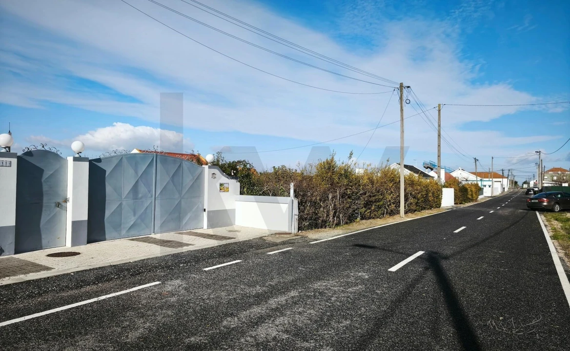 Moradia T4 para Venda em Pinhal Novo Foto 48