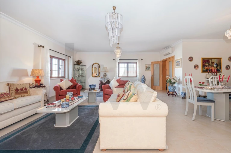 Moradia T4 para Venda em Pinhal Novo Foto 14