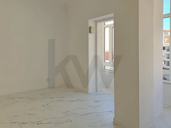 Apartamento T2 para Arrendamento em Almada, Cova da Piedade, Pragal e Cacilhas Foto 2