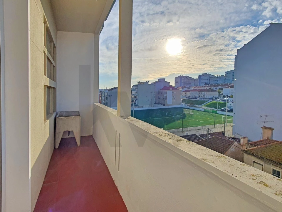 Apartamento T2 para Arrendamento em Almada, Cova da Piedade, Pragal e Cacilhas Foto 17