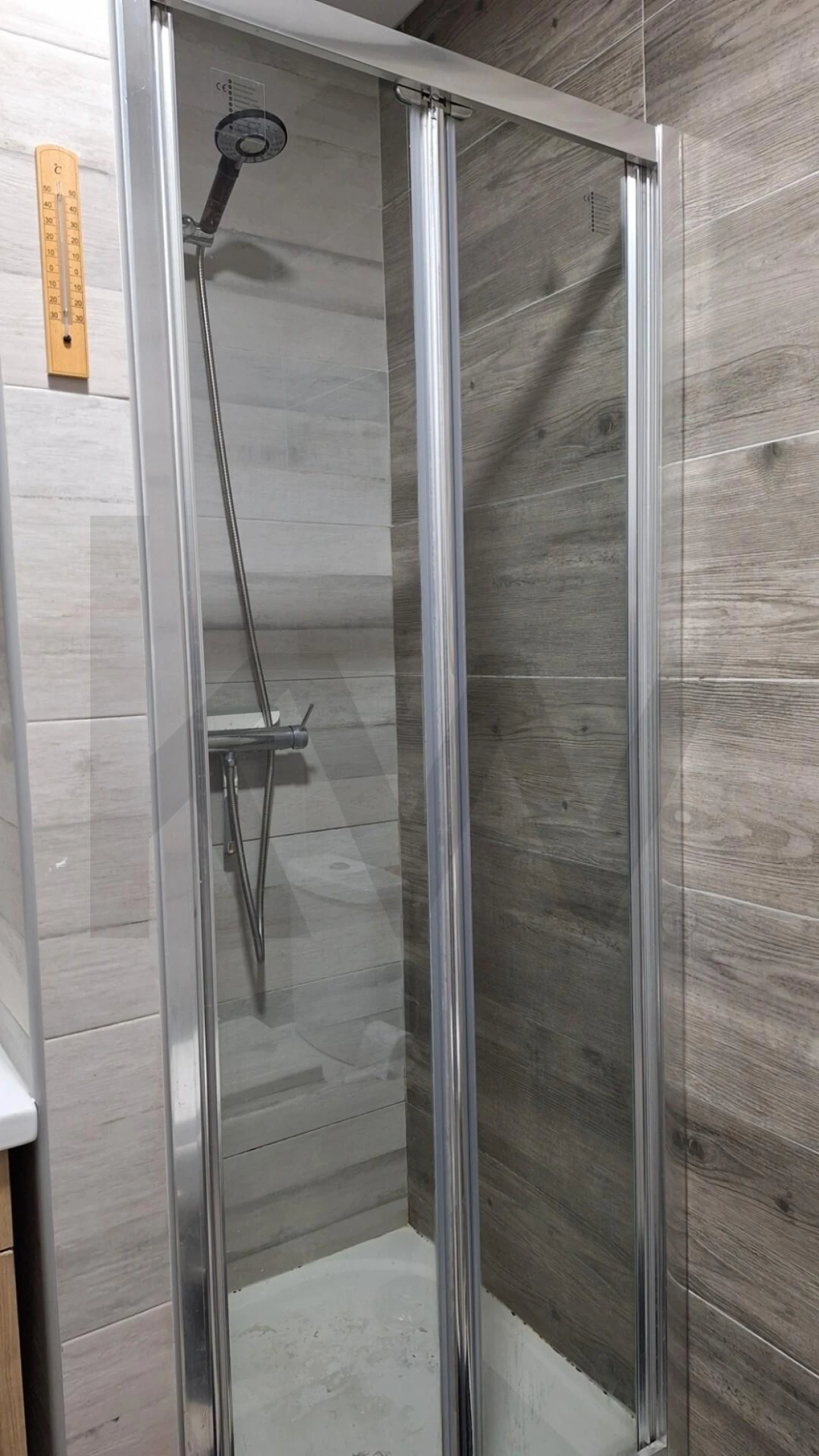 Apartamento T1 para Arrendamento em Vilar de Andorinho Foto 15