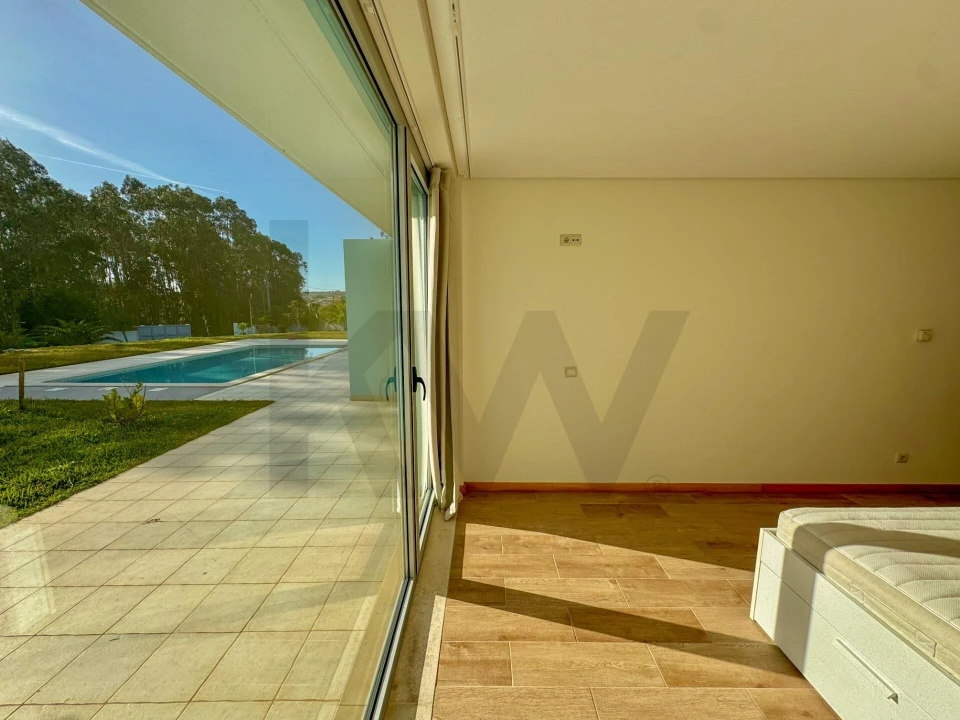 Moradia T3 para Arrendamento em Nossa Senhora do Pópulo, Coto e São Gregório Foto 30