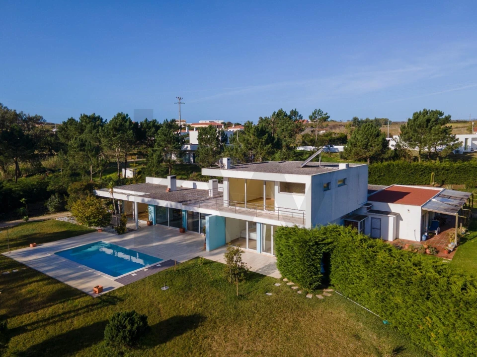 Moradia T3 para Arrendamento em Nossa Senhora do Pópulo, Coto e São Gregório Foto 6