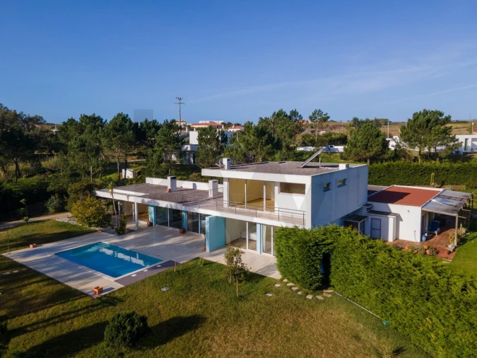 Moradia T3 para Arrendamento em Nossa Senhora do Pópulo, Coto e São Gregório Foto 6