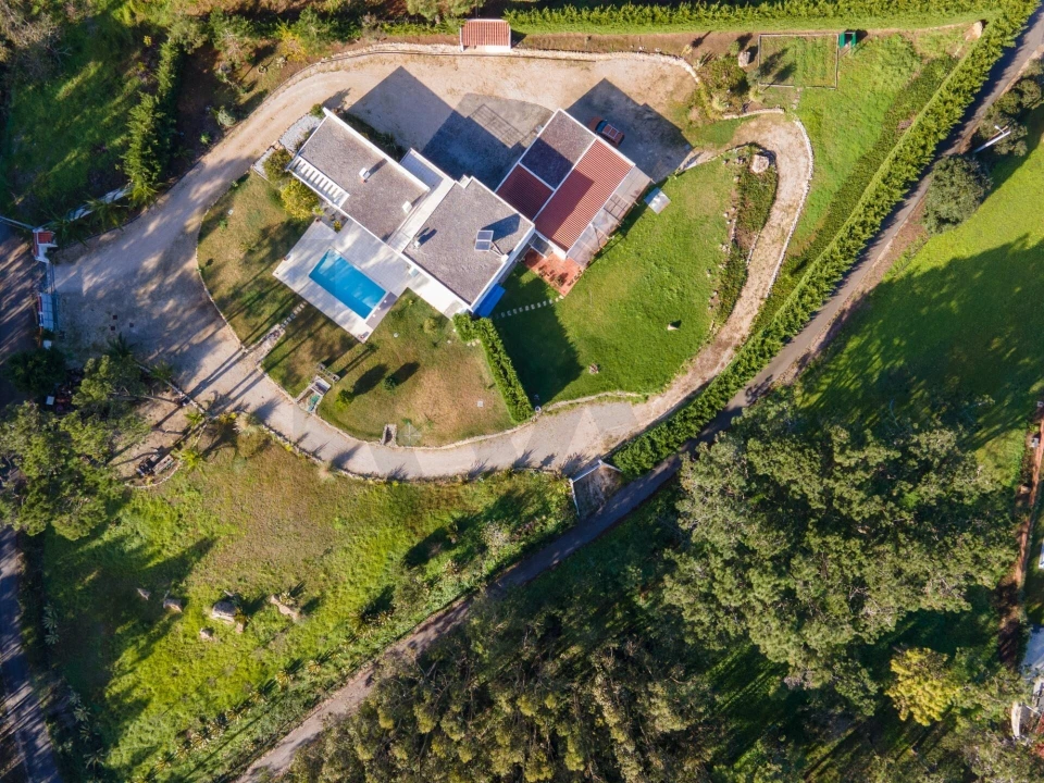 Moradia T3 para Arrendamento em Nossa Senhora do Pópulo, Coto e São Gregório Foto 9