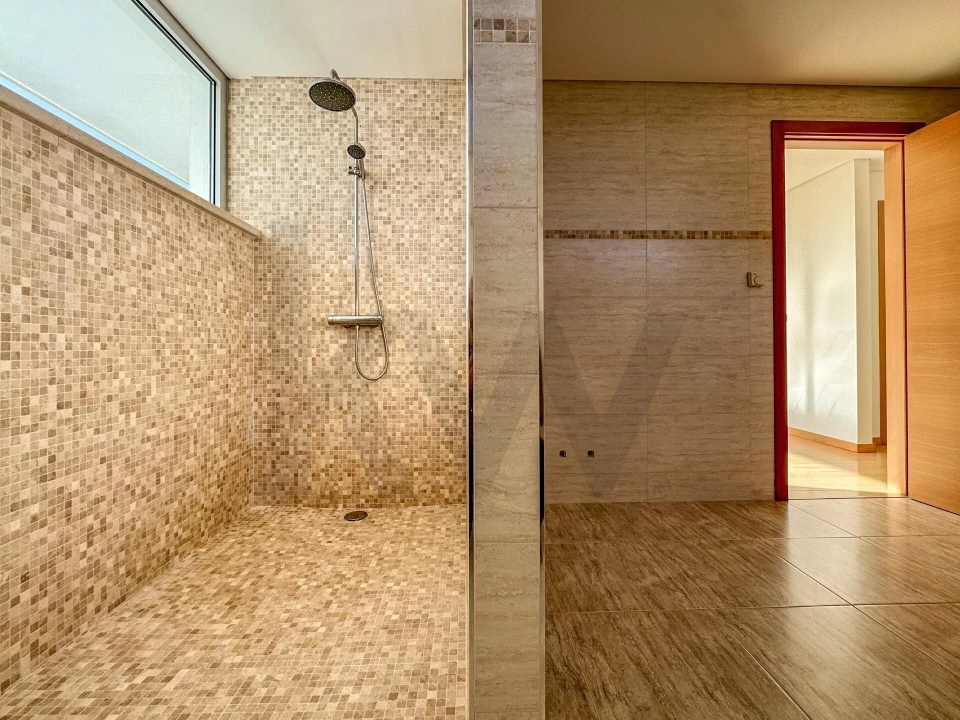 Moradia T3 para Arrendamento em Nossa Senhora do Pópulo, Coto e São Gregório Foto 38